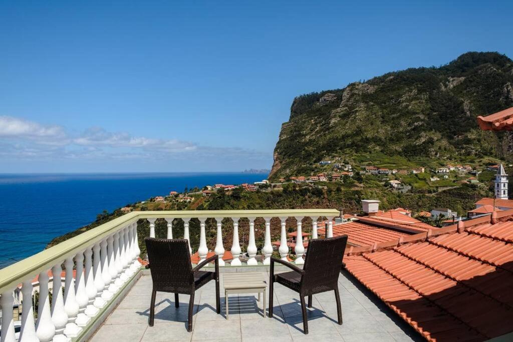 Hikers Haven Villa Sao Roque Do Faial Exterior photo