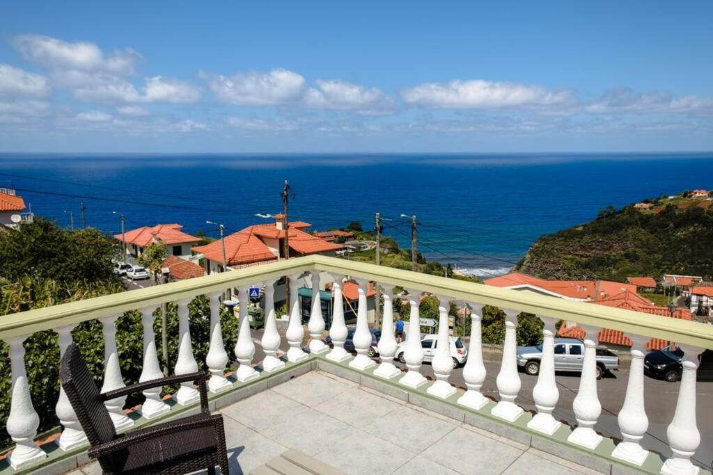 Hikers Haven Villa Sao Roque Do Faial Exterior photo