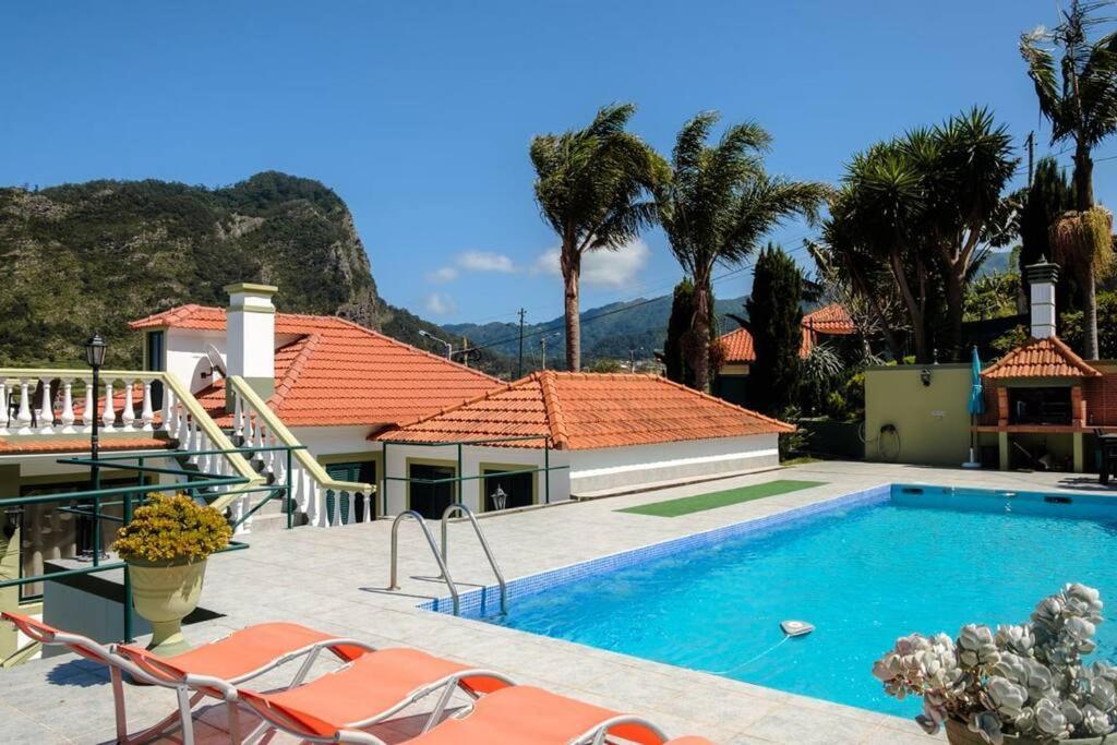 Hikers Haven Villa Sao Roque Do Faial Exterior photo