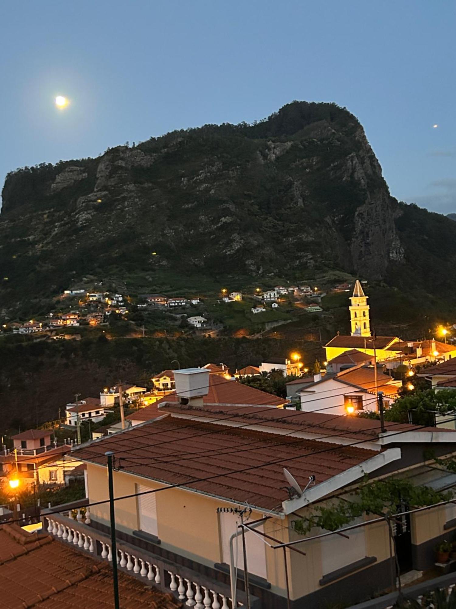Hikers Haven Villa Sao Roque Do Faial Exterior photo